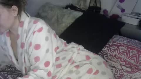 Snapshot of lumivex chatting on February 4, 2026, 9:48 am lumivex online show from February 4, 2026, 9:48 am