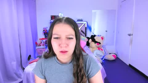 luna_analya online show from February 21, 2026, 11:11 am