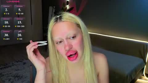 Snapshot of luna_beverly chatting on July 7, 2026, 8:46 pm luna_beverly online show from July 7, 2026, 8:46 pm