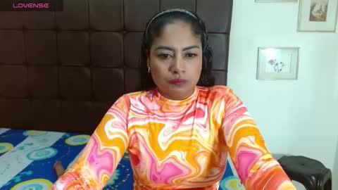 Snapshot of luna_fyre chatting on February 2, 2026, 12:48 pm luna_fyre online show from February 2, 2026, 12:48 pm