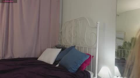 Luna online show from March 14, 2026, 11:37 am