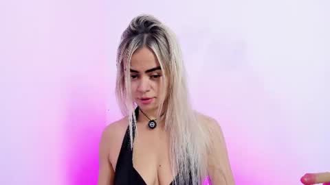 Luna Marquez online show from July 21, 2026, 7:05 pm