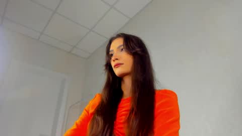 Snapshot of luna_mee chatting on March 26, 2026, 8:31 am Adele online show from March 26, 2026, 8:31 am