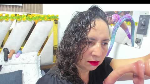 Snapshot of luna_naughty1 chatting on June 6, 2026, 7:07 pm luna_naughty1 online show from June 6, 2026, 7:07 pm