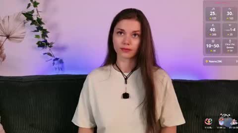 luna_smille online show from June 12, 2026, 8:02 am