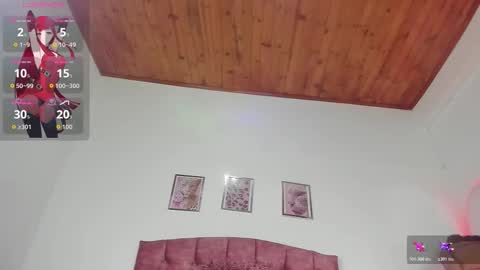 luna_velveth1 online show from March 18, 2026, 2:37 am