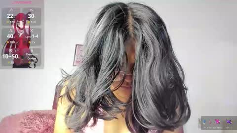 luna_velveth1 online show from March 26, 2026, 2:50 am