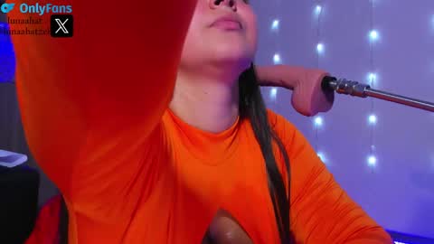 Snapshot of lunaahatzel chatting on January 30, 2025, 3:08 pm Luna Hatzel online show from January 30, 2025, 3:08 pm