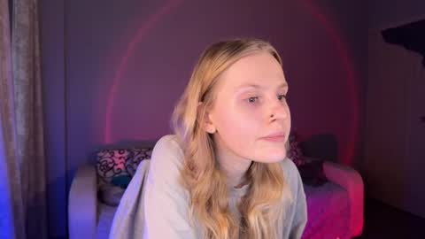 Britney online show from September 11, 2025, 3:45 pm