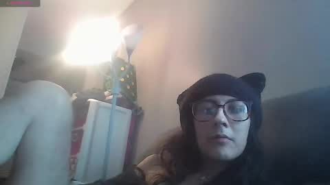 Freya online show from February 1, 2025, 8:16 pm