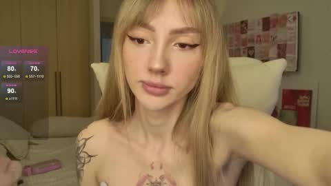 Luna online show from February 5, 2026, 4:50 am