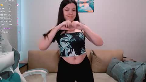 Luna online show from May 18, 2026, 1:39 pm