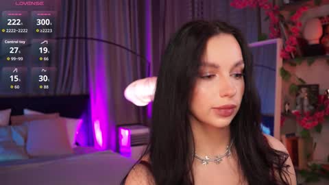 Luna  next streams Mon Fri Sat Sun 8pm-5am gmt0 online show from September 19, 2025, 8:31 pm