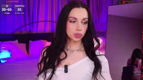 Luna  next streams Mon Fri Sat Sun 8pm-5am gmt0 online show from December 14, 2025, 8:35 pm