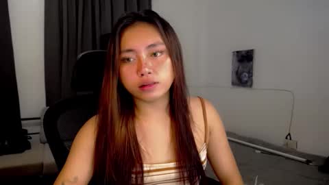 Luna online show from April 26, 2026, 7:44 pm