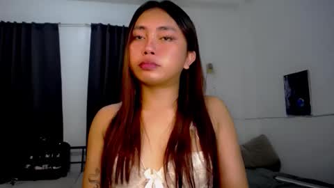 Luna online show from April 29, 2026, 8:48 pm