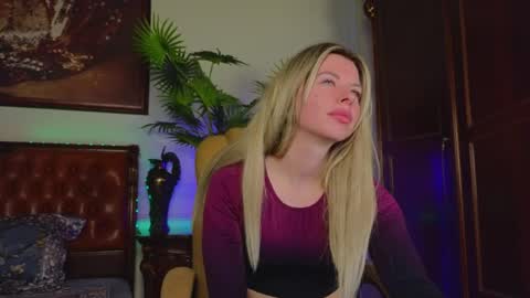 Luna Rishi online show from April 17, 2026, 7:11 am