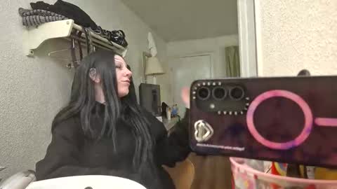 lunarpuke online show from January 19, 2026, 9:13 am