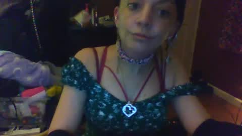 lunasecretadmirer online show from March 2, 2026, 7:09 am