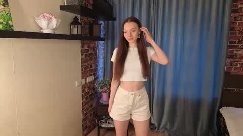 Kira online show from February 20, 2026, 2:19 am