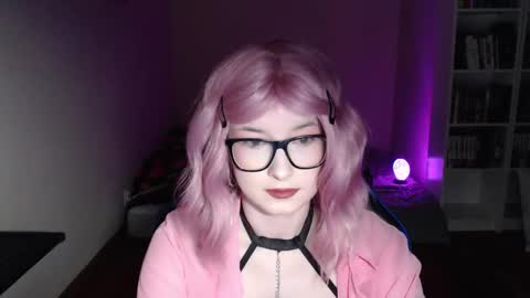 Snapshot of lunaxcherry chatting on March 2, 2026, 6:15 pm LunaXcherry online show from March 2, 2026, 6:15 pm