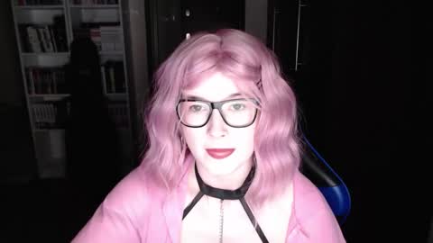 LunaXcherry online show from March 6, 2026, 6:48 pm