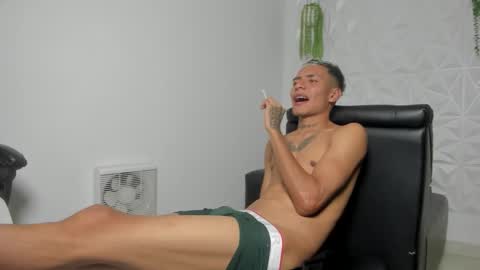 lunay_bigcock420 online show from February 27, 2026, 10:10 pm