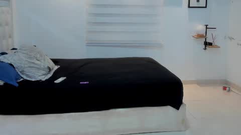 Snapshot of lunay_xtreemboy chatting on June 23, 2026, 1:14 am Lunay online show from June 23, 2026, 1:14 am
