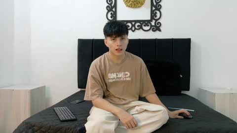 lunaydream online show from May 25, 2026, 11:27 am
