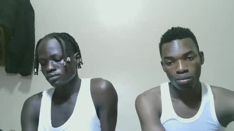 luoislove online show from November 9, 2025, 2:15 pm