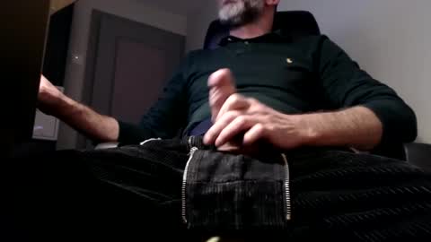 lure4beef online show from January 30, 2025, 4:34 pm