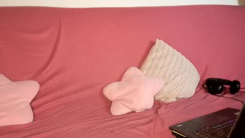 Luros Modasy online show from March 3, 2025, 3:53 pm