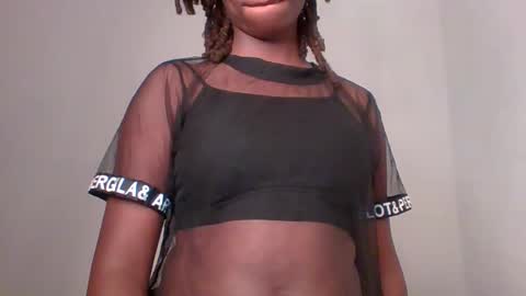 luscious online show from June 3, 2026, 3:09 am