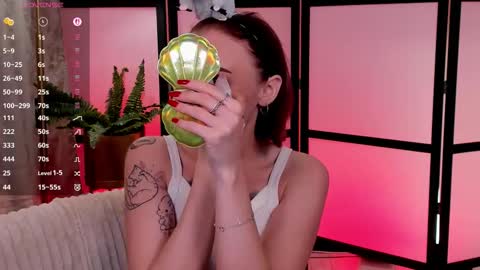 your sweet Liana online show from February 19, 2026, 6:09 am