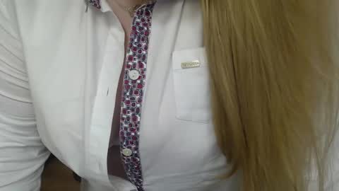 Hailey online show from September 22, 2025, 8:55 pm