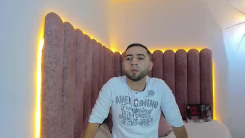 Lushian And Luna online show from February 12, 2026, 2:56 pm