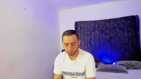 Snapshot of lushian_luna chatting on June 12, 2026, 5:23 pm Lushian And Luna online show from June 12, 2026, 5:23 pm