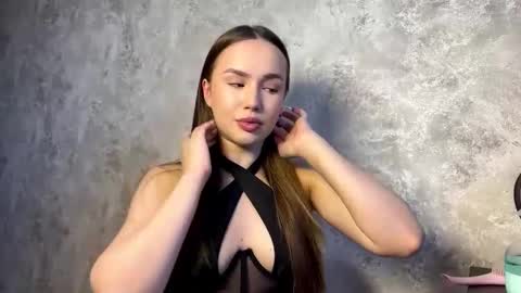 Snapshot of lushmira chatting on September 24, 2025, 11:57 am Mira online show from September 24, 2025, 11:57 am