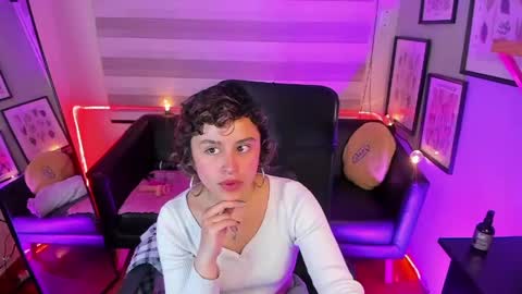 Luci   online show from May 8, 2026, 11:37 am