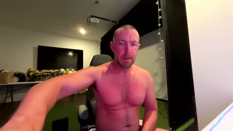 Snapshot of lustfull4you chatting on January 6, 2025, 2:03 pm lustfull4you online show from January 6, 2025, 2:03 pm