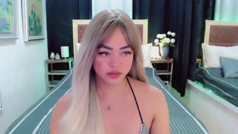 Snapshot of lustfuloffendertrina chatting on January 13, 2025, 5:02 pm Trina online show from January 13, 2025, 5:02 pm