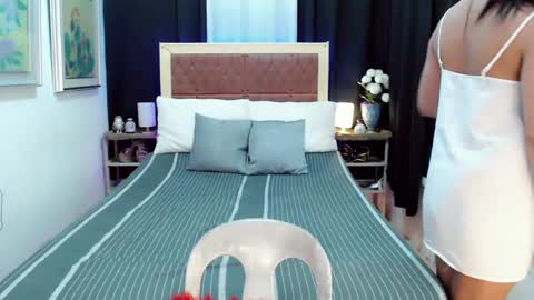 Snapshot of lustfuloffendertrina chatting on January 18, 2025, 8:20 am Trina online show from January 18, 2025, 8:20 am