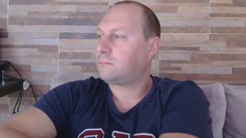 lustonfan online show from May 14, 2026, 1:07 pm