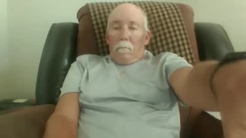 luv269er online show from October 23, 2025, 9:57 pm