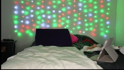 Shauna online show from December 21, 2024, 6:19 am