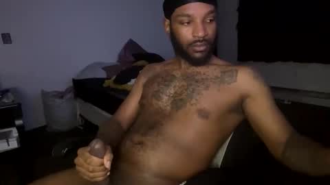 luverboi online show from January 8, 2025, 11:52 pm