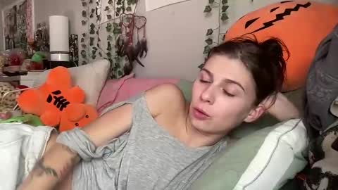 luvkoko online show from November 14, 2025, 4:17 pm