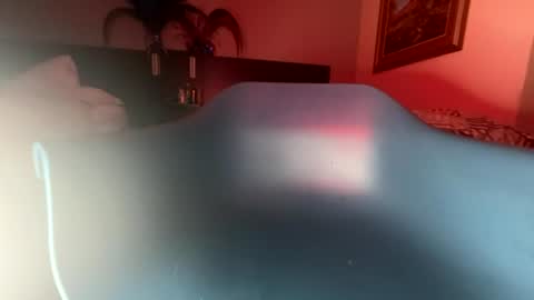 Snapshot of luvvlee chatting on July 2, 2026, 1:17 pm luvvlee online show from July 2, 2026, 1:17 pm
