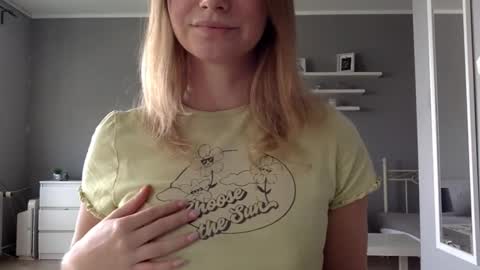 Millie online show from September 10, 2025, 2:17 pm