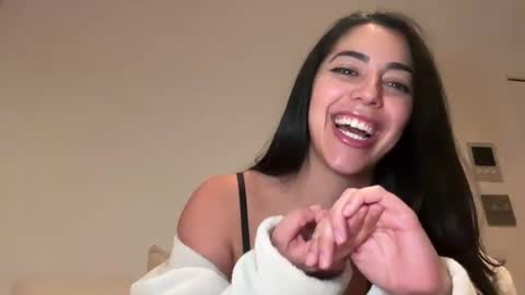 luxcher22 online show from December 31, 2024, 3:23 am